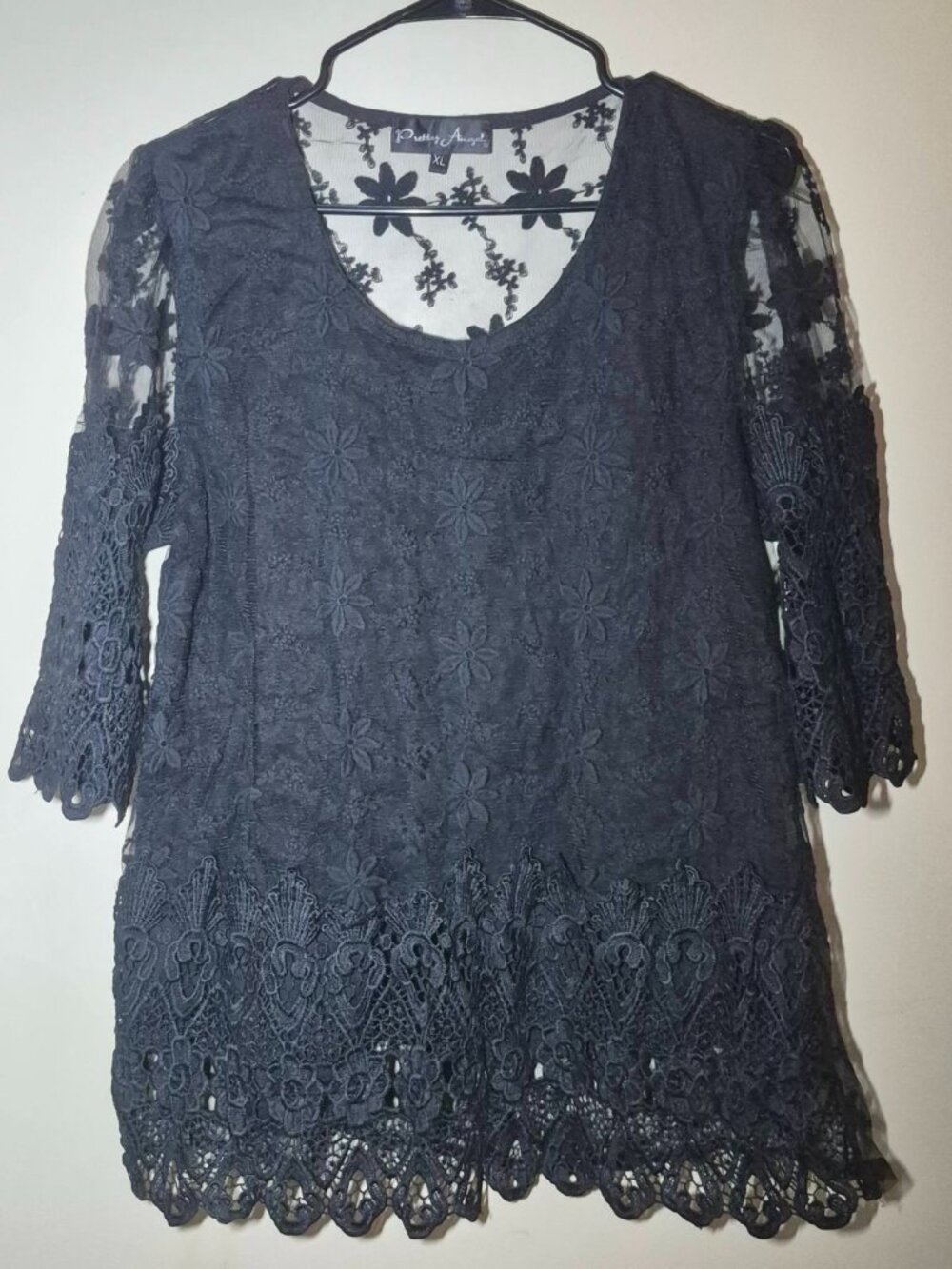 Guipure black blouse size XL